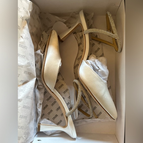 Badgley Mischka Women's Kamilah Pump Size 6.5 Wedding - Picture 6 of 8